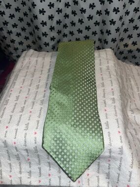 Tommy Hilfinger Men's Green Patterned Silk Tie